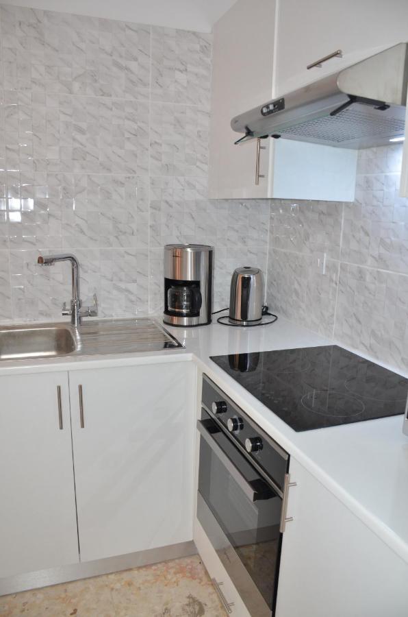 Paphos Almyria Apartments - By Imh Travel & Tours מראה חיצוני תמונה