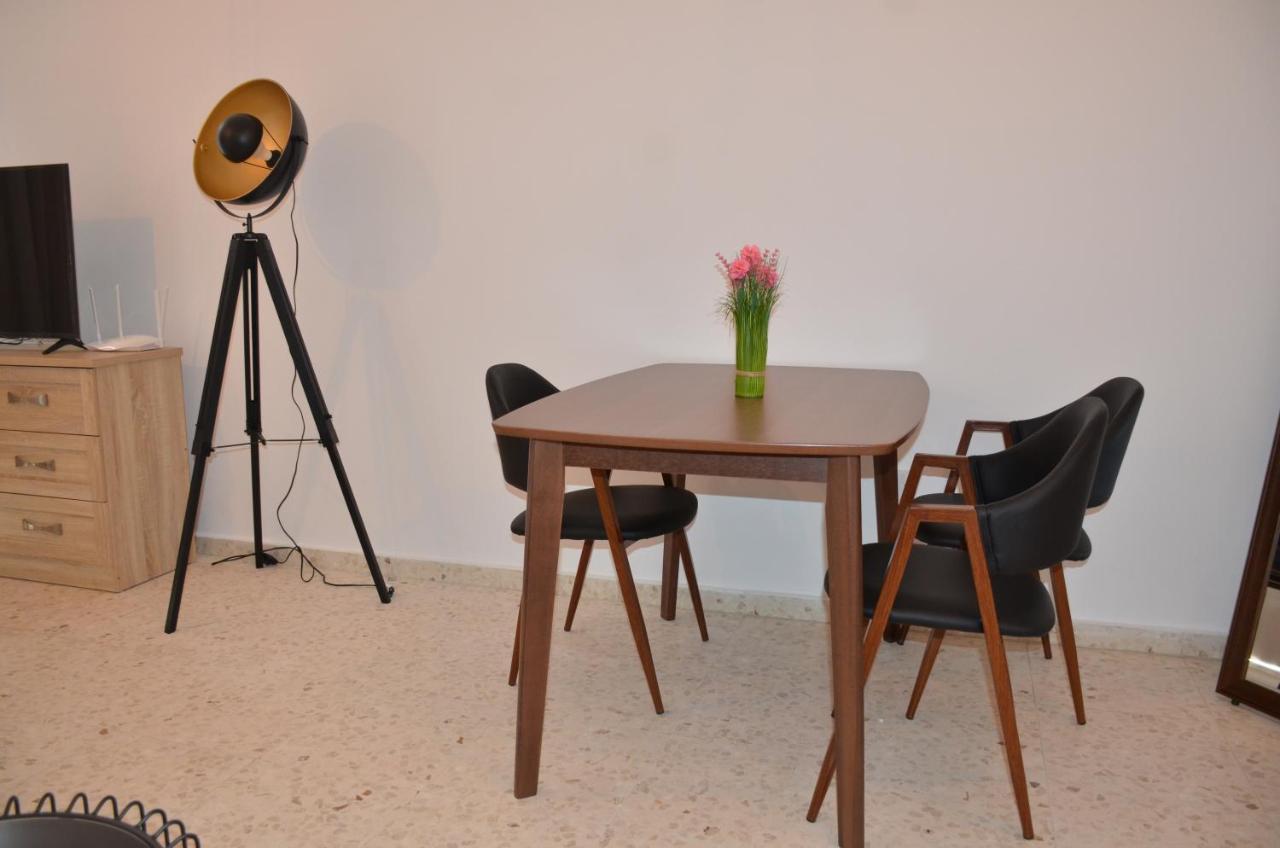 Paphos Almyria Apartments - By Imh Travel & Tours מראה חיצוני תמונה