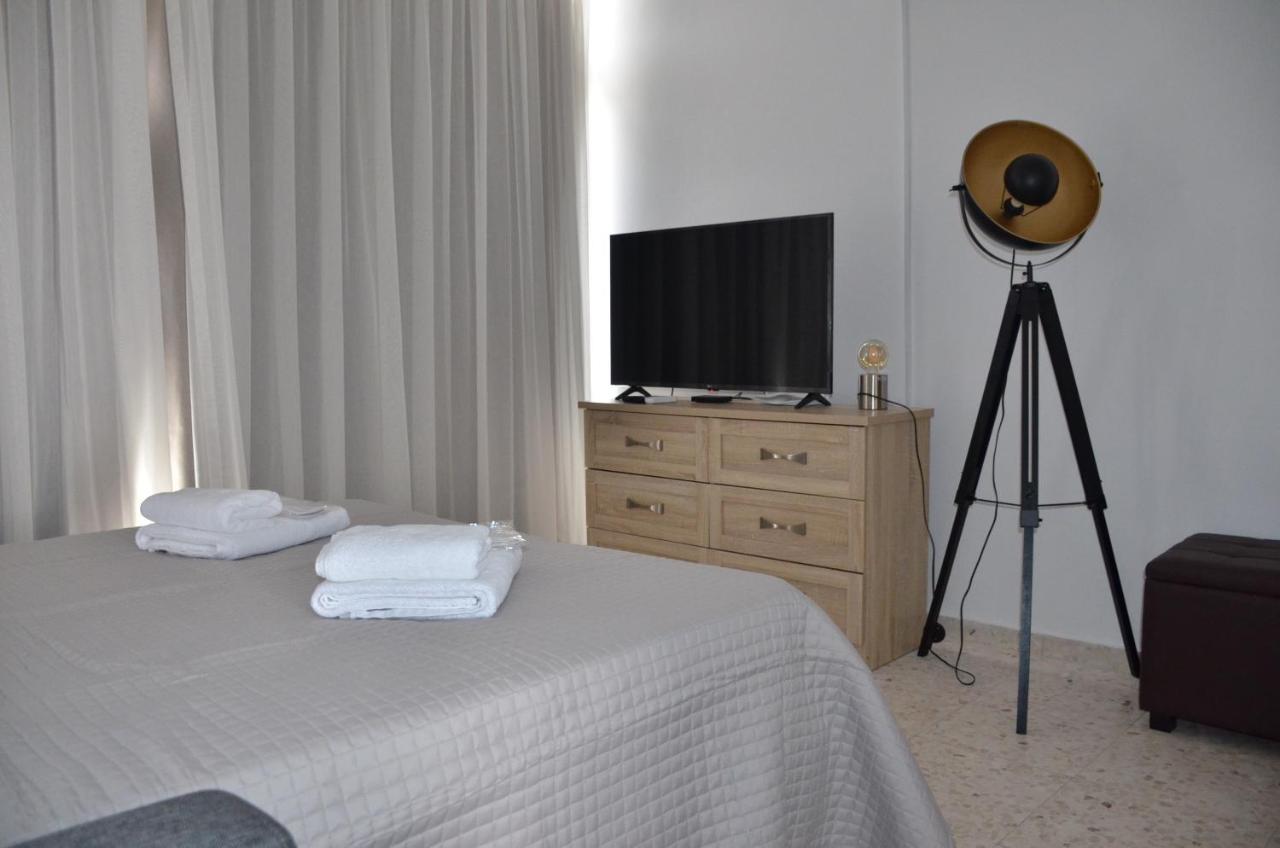 Paphos Almyria Apartments - By Imh Travel & Tours מראה חיצוני תמונה